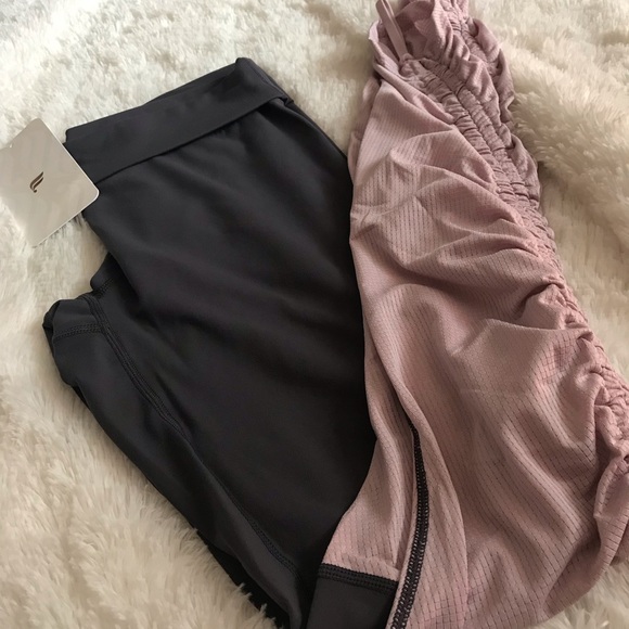NWT Fabletics Set - Picture 2 of 6